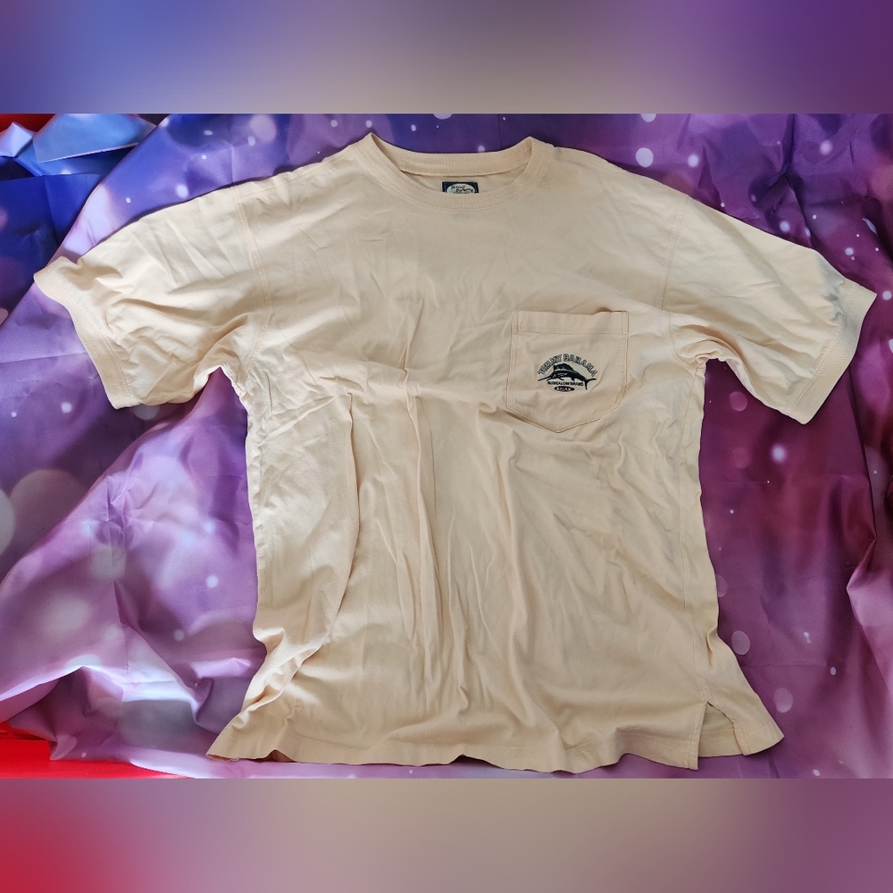 Pastel yellow xl 100% cotton and Tommy Bahama , relax bungalow brand tee